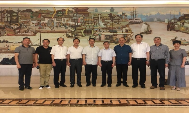 北冰院長(zhǎng)受邀赴天津開展“關(guān)于實(shí)施動(dòng)力變革，促進(jìn)我省高質(zhì)量發(fā)展的建議”重點(diǎn)課題調(diào)研