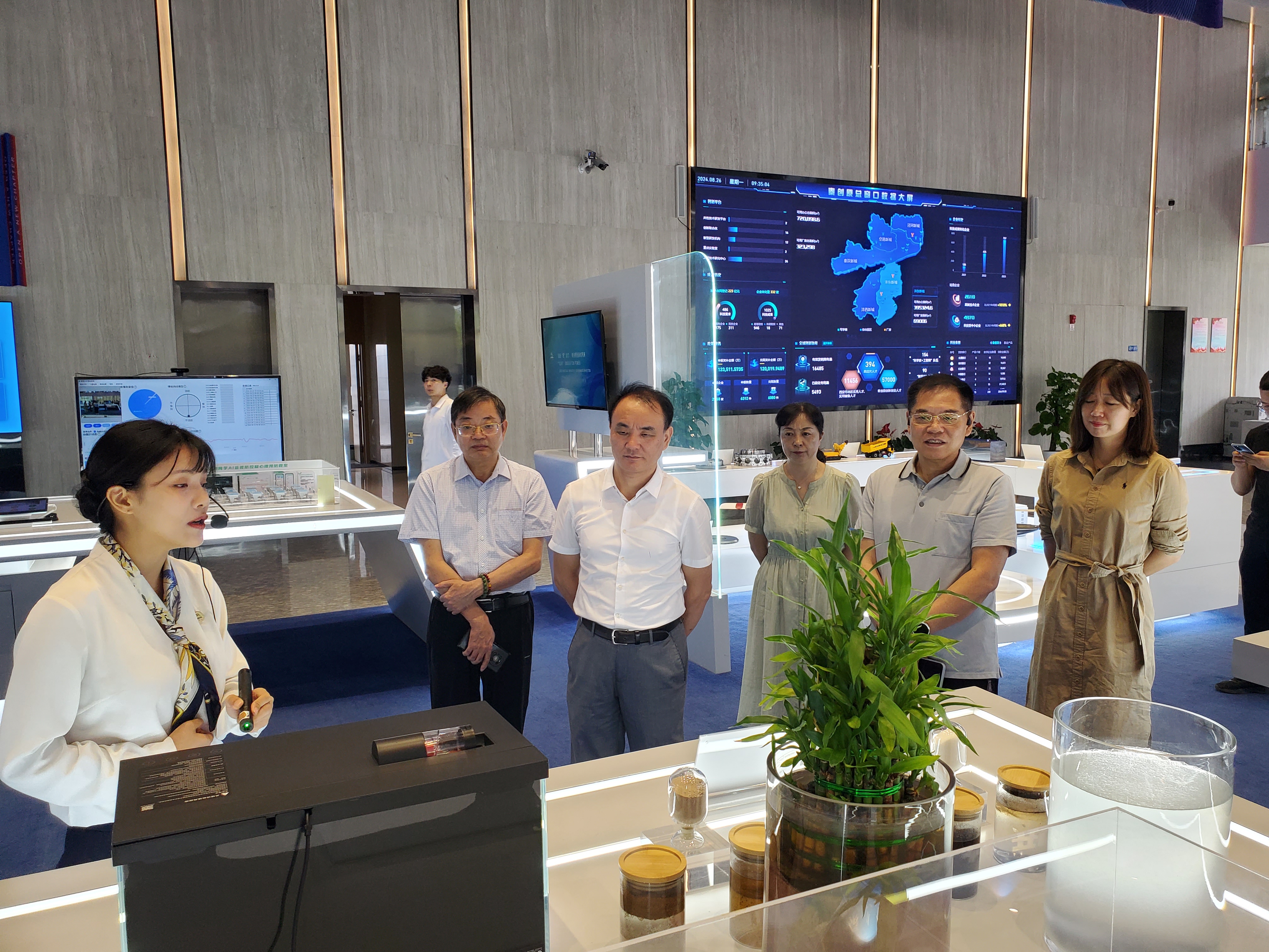 北院在陜西調(diào)研.jpg 北院在陜西調(diào)研.jpg